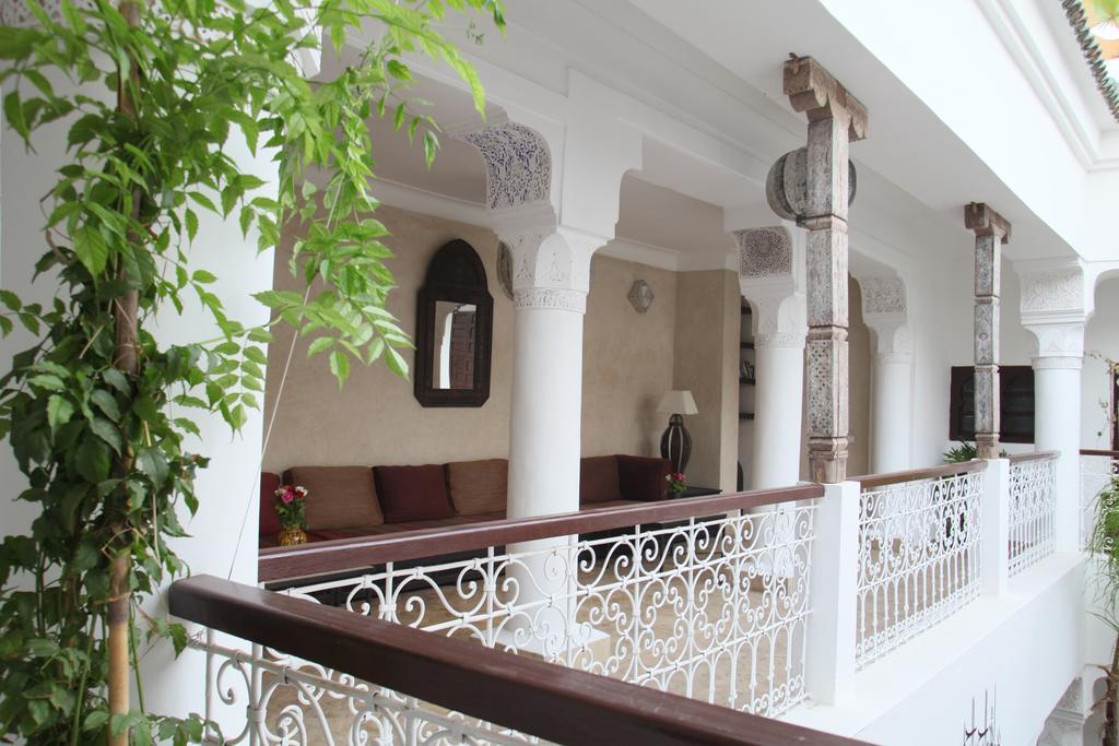 De Vinci & Riad