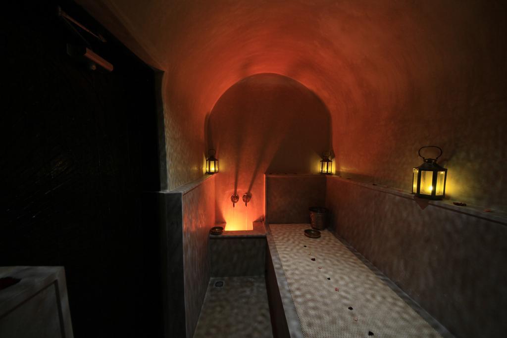 De Vinci & Riad 4*